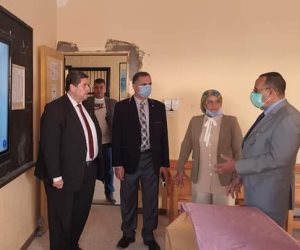 محافظ شمال سيناء يتابع تطبيق إجراءات الوقاية من كورونا بمدارس العريش
