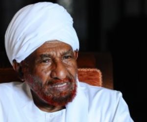 كورونا تغيب الصادق المهدي.. أحد أعمدة الحركة الوطنية السودانية