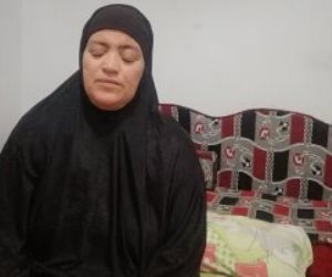 انتصرت على السرطان فأصيبت بالعمى.. قصة سيدة كافحت من أجل تربية أبنائها بعد وفاة زوجها