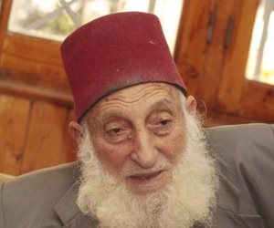 وفاة الشيخ حافظ سلامة قائد المقاومة الشعبية في السويس عن عمر يناهز 92 عام