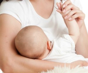 دراسة حديثة تحذر : النوم المتقطع للأطفال الرضع يتسبب فى زيادة الوزن
