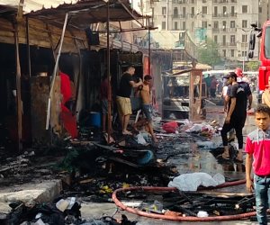 تفاصيل احتراق 11 باكية بسوق أحمد حلمى بالقاهرة بسبب الوصلات العشوائية 