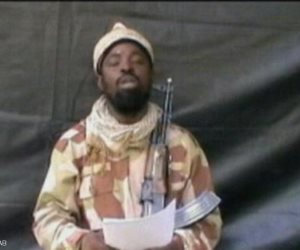 برصاصة في الصدر.. تفاصيل محاولة انتحار زعيم "بوكو حرام" 