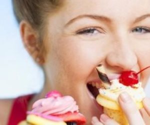 5 أمراض تسببها زيادة تناول السكريات.. تعفن الأسنان والتهاب المفاصل