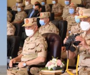 وزير الدفاع يشهد المرحلة الرئيسية للمناورة «رعد- 5» بالذخيرة الحية بالمنطقة الشمالية