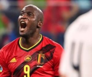 بلجيكا تفوز بثنائية على فنلندا وتتصدر بالعلامة الكاملة في يورو 2020.. فيديو