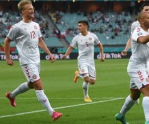 الدنمارك تتأهل لنصف نهائي يورو 2020 بثنائية ضد التشيك (فيديو)