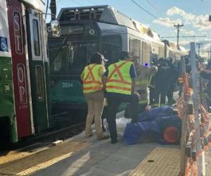 تصادم قطارين في مدينة بوسطن الأمريكية.. وإصابة 23 شخصا على الأقل