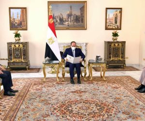 الرئيس السيسي يؤكد:سياسة مصر بدعم العراق ثابتة 