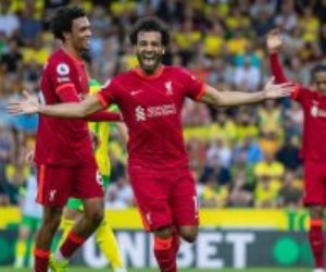 يا جمالك يا أبو مكة.. رقم قياسي جديد لمحمد صلاح في الدوري الإنجليزي