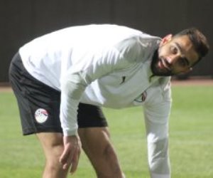 كيروش يفاضل بين طارق حامد والسولية لمجاورة الننى في مباراة ليبيا
