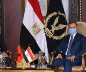 وزير الداخلية الألبانى: توسيع قاعدة التعاون الأمنى وتبادل المعلومات مع مصر