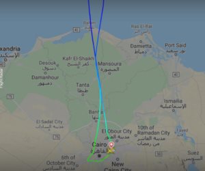 عودة طائرة مصرية بعد إقلاعها من مطار القاهرة متجهة إلى موسكو بسبب رسالة تهديد من مجهول