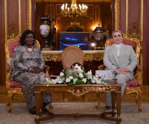 قرينة الرئيس تلتقى السيدة الأولى لإفريقيا الوسطى.. وتؤكد: مصر عززت مكانة المرأة