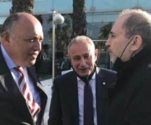 وزير الخارجية يبحث مع نظيره الأردنى التنسيق المستمر بين القاهرة وعمان