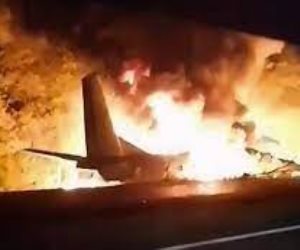 السلفادور تعلن مصرع 3 أشخاص في تحطم طائرة عسكرية بينهم نجل وزير الدفاع
