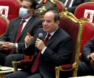 مصريون يحتفلون بحب الرئيس.. هاشتاج «السيسي جابر الخواطر» يتصدر تويتر