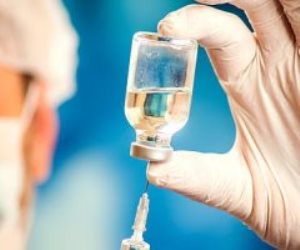 "الصحة": لم نرصد ظهور متحور أوميكرون في مصر ..جرعة اللقاح الثالثة مفيدة 
