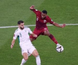 الجزائر تتقدم بهدف على قطر فى نصف نهائي كأس العرب 2021.. فيديو