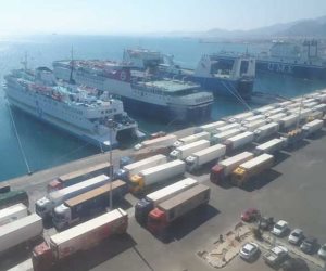 إعادة فتح ميناء شرم الشيخ واستئناف الملاحة بعد تحسن الأحوال الجوية