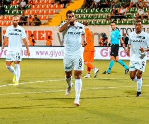 أحمد ياسر ريان يقود هجوم ألتاى ضد بشكتاش فى كأس تركيا