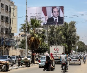 "لقطة العام في 2021".. صور الرئيس السيسي والأعلام المصرية تزين شوارع غزة