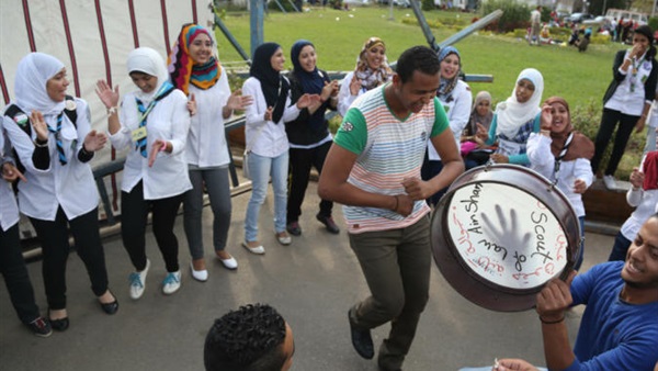 «المصريين الأحرار» يشارك طلاب عين شمس احتفالية نموذج الجامعة العربية