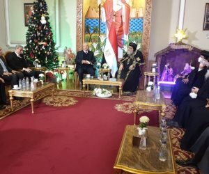 رئيس مجلس النواب يزور الكاتدرائية لتهنئة البابا تواضروس بعيد الميلاد المجيد.. صور