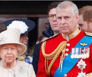 ملكة بريطانيا تعفى ابنها الأمير أندرو من مهامه الملكية والعسكرية.. اعرف السبب
