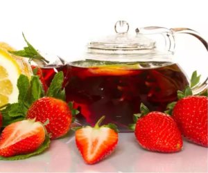 كيفية صنع شاي الفراولة لإنقاص الوزن؟