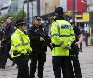 مقتل شخص وإصابة آخر في حادث طعن وسط مدينة دونكاستر الإنجليزية
