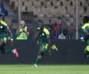 منتخب السنغال يتخطى بوركينا وينتظر الفائز من مصر والكاميرون فى نهائى كأس الأمم الأفريقية