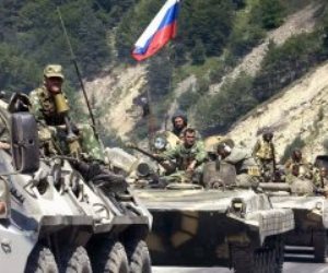 حال وقوع "غزو روسى".. البيت الأبيض يقر خطة لإجلاء الأمريكيين من أوكرانيا 