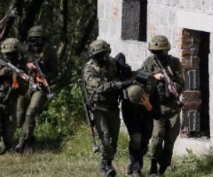 وزارة الدفاع الأوكرانية: مقتل 5 عسكريين و 7 مدنيين فى الهجوم الروسى