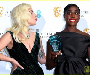 لاشانا لينش تفوز بجائزة أفضل ممثلة صاعدة بحفل جوائز الـ BAFTA
