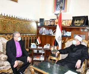 رئيس الطائفة الإنجيلية يهنئ وزير الأوقاف بعيد الفطر المبارك