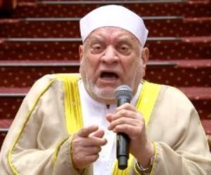 قصيدة أحمد عمر هاشم للرئيس السيسي: "لمصر في عهدكم عزم وإصرار.. ألا يبيت بها عنف ولا عار"