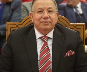 نقيب الأشراف يهنئ الرئيس السيسي والشعب المصري بحلول عيد الفطر المبارك 