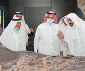 وزير الإعلام والتجارة السعودي يزور المتحف الدولي للسيرة النبوية ويؤكد أنه يحقق رؤية المملكة في إثراء الباعث الإيماني للحجاج والعمار والزوار