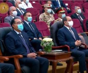 الرئيس السيسي يشاهد فيلما تسجيليا بعنوان "حلم جديد" عن مجمع الإنتاج الحيوانى