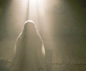 منع عرضه في مصر والمغرب.. فيلم «سيدة الجنة» يثير الجدل حول العالم