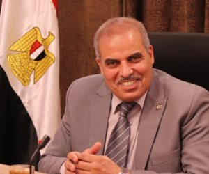 نائب رئيس جامعة الأزهر يتفقد لجان الامتحانات بكليات فرع البنات