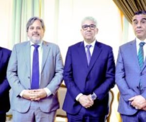 رئيس الحكومة الليبية يشدد على ضرورة دعم المسار الدستورى فى القاهرة