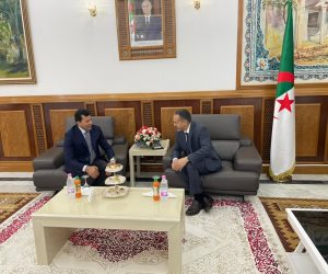وزير الرياضة يصل الجزائر لحضور افتتاح بطولة ألعاب البحر المتوسط 