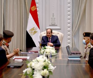 الرئيس السيسى يستعرض المستجدات الإنشائية لمصنع منتجات الألبان ببرج العرب