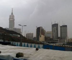 أمطار غزيرة تضرب منطقة مكة المكرمة بالسعودية 