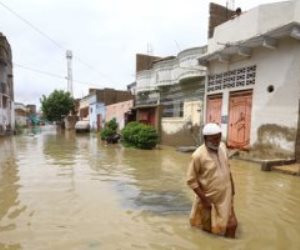 السلطات الباكستنية تعلن حالة طوارئ وطنية بعد مصرع 937 شخصا بسبب الفيضانات