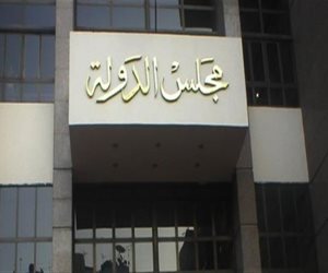 الإدارية العليا تعيد القيم الجامعية.. عزل أستاذة بالجامعة مدحت الشيطان ونشرت عدة فيديوهات على صفحتها وهى ترقص