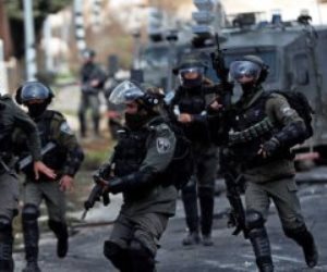 إصابة مستشار الرئاسة الفلسطينية خلال قمع الاحتلال الاسرائيلى لوقفة تضامنية