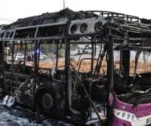 مصرع 18 بينهم 8 أطفال إثر اشتعال النار بحافلة ركاب جنوب شرقى باكستان
